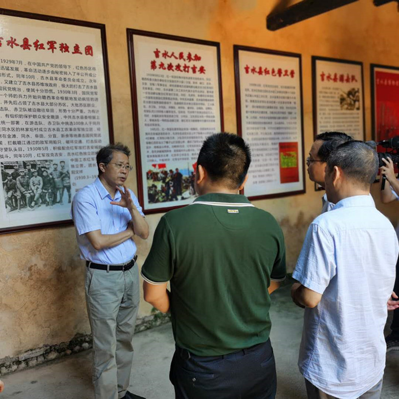 刘连根主任2.jpg